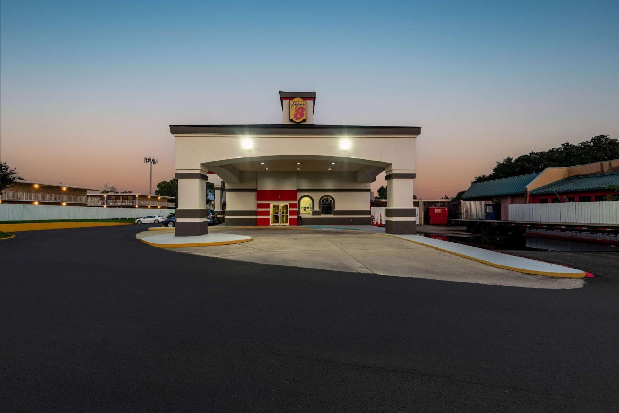 Motel Super 8 By Wyndham Baton Rouge/I-10 Prairieville Exteriér fotografie